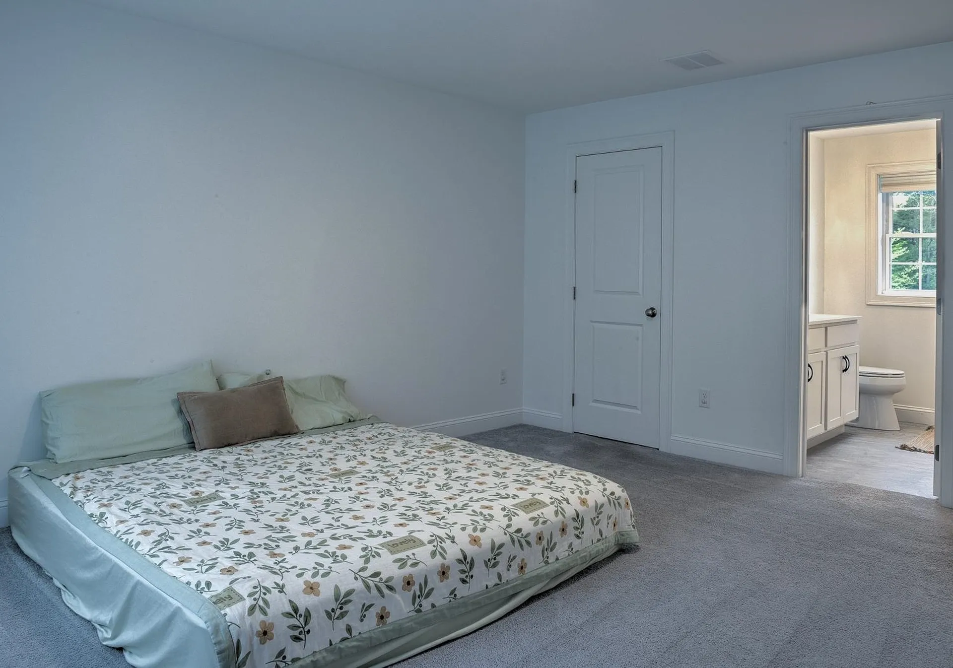 55 Old Walpole Road Keene NH 03431