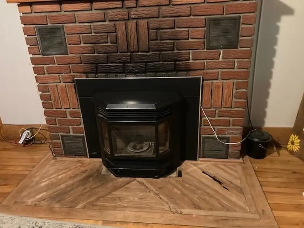 1413 Main Street Pittsburg NH 03592