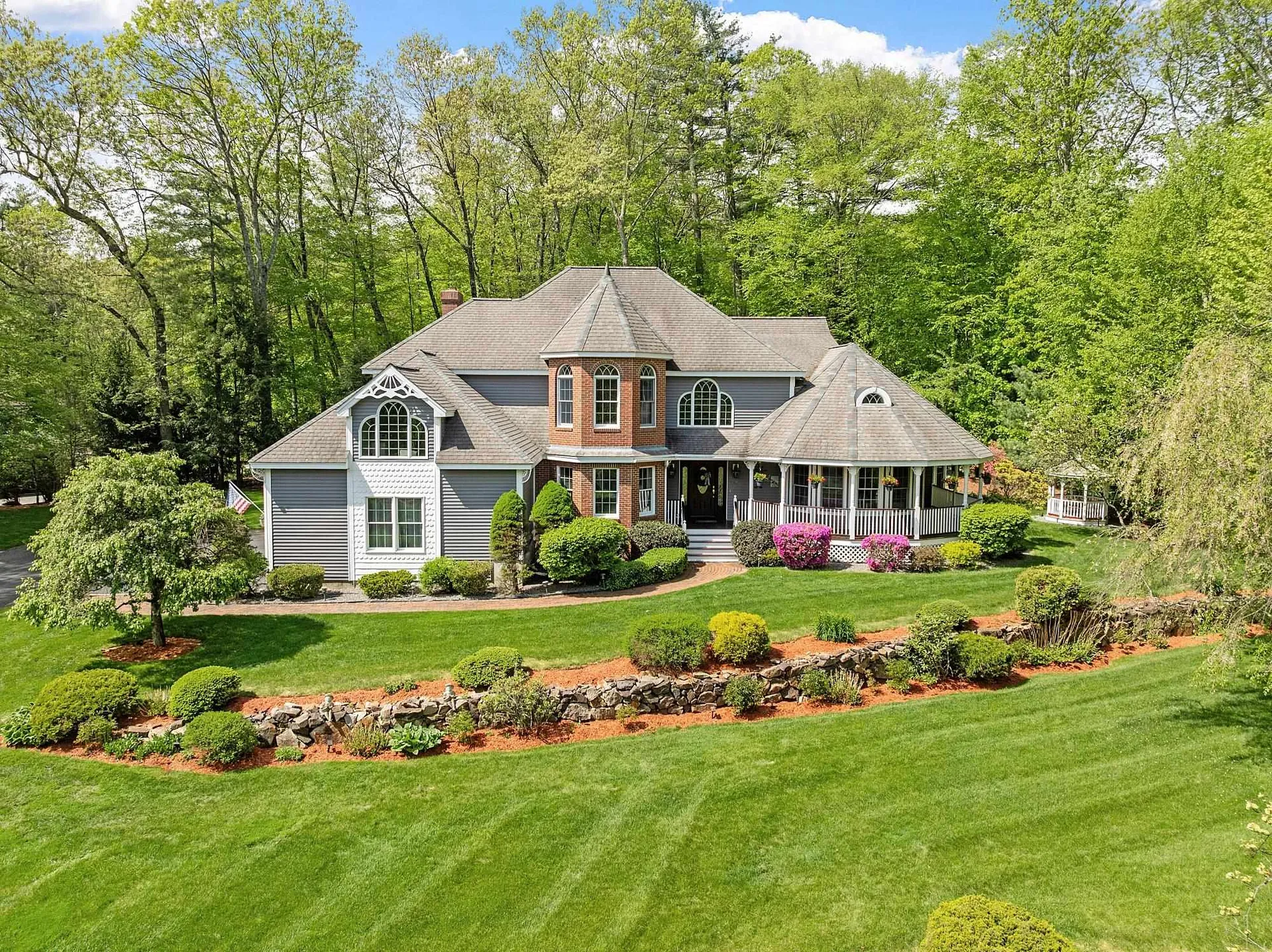 13 Kelly Lane Atkinson NH 03811