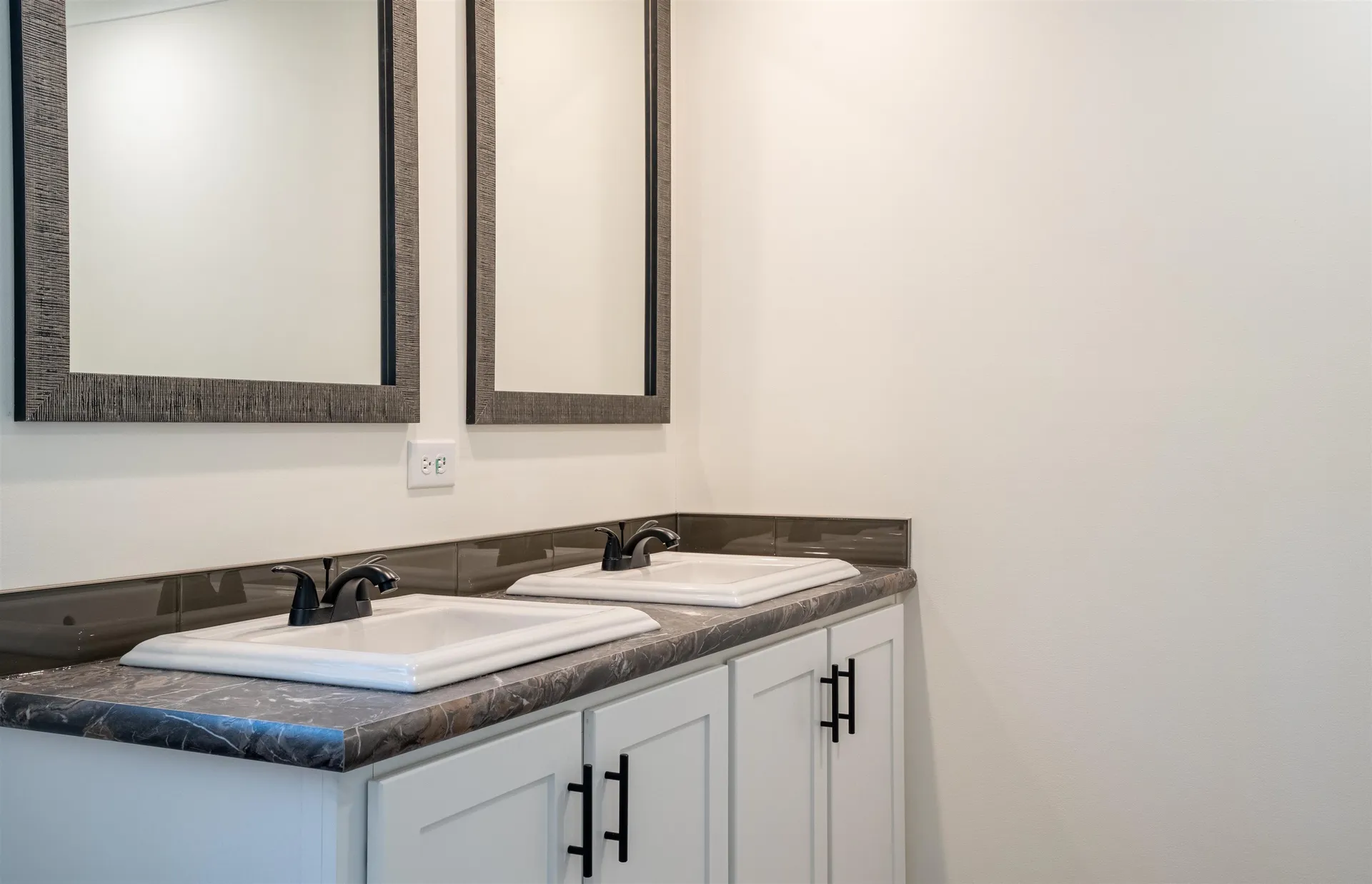 873 Green Mountain Road Effingham NH 03882