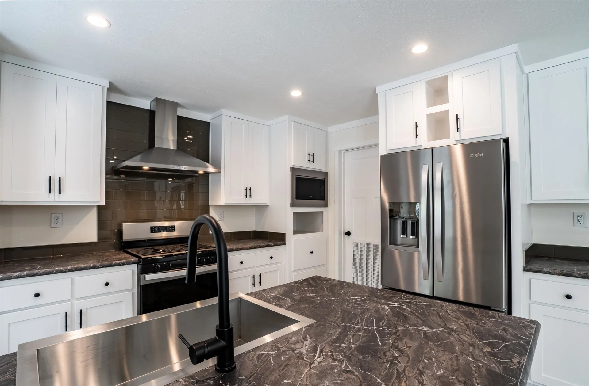 873 Green Mountain Road Effingham NH 03882