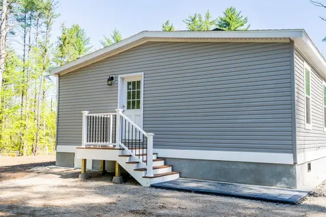 873 Green Mountain Road Effingham NH 03882