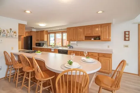 30 Shore Drive Hampstead NH 03841