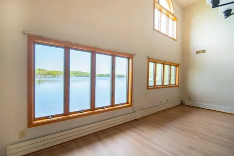 30 Shore Drive Hampstead NH 03841