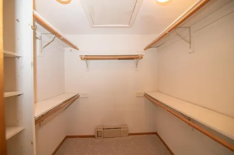 30 Shore Drive Hampstead NH 03841