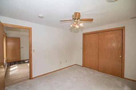 30 Shore Drive Hampstead NH 03841