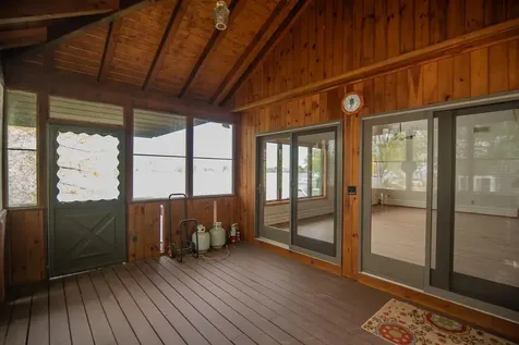 30 Shore Drive Hampstead NH 03841