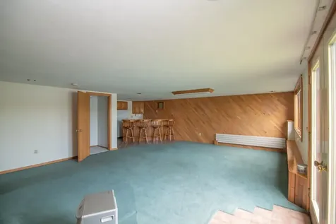 30 Shore Drive Hampstead NH 03841