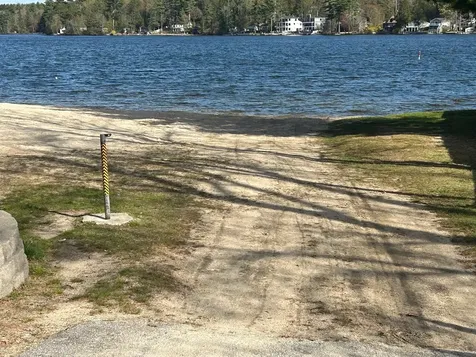 30 Shore Drive Hampstead NH 03841