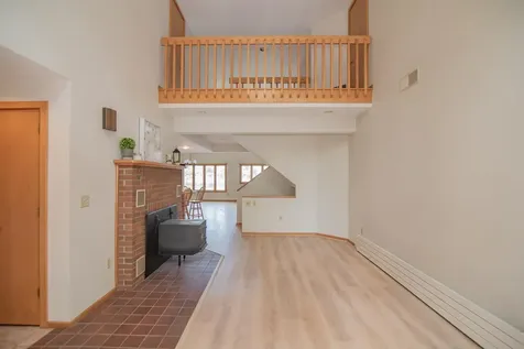 30 Shore Drive Hampstead NH 03841