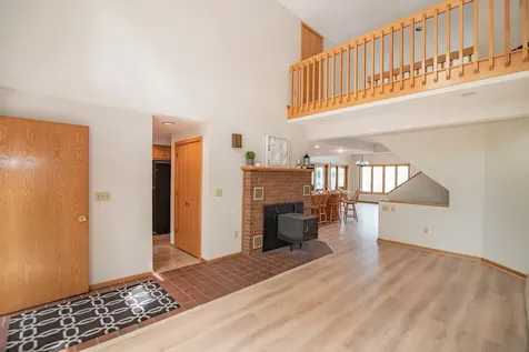 30 Shore Drive Hampstead NH 03841