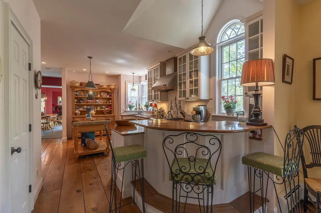 75 Church Street Dorset VT 05251