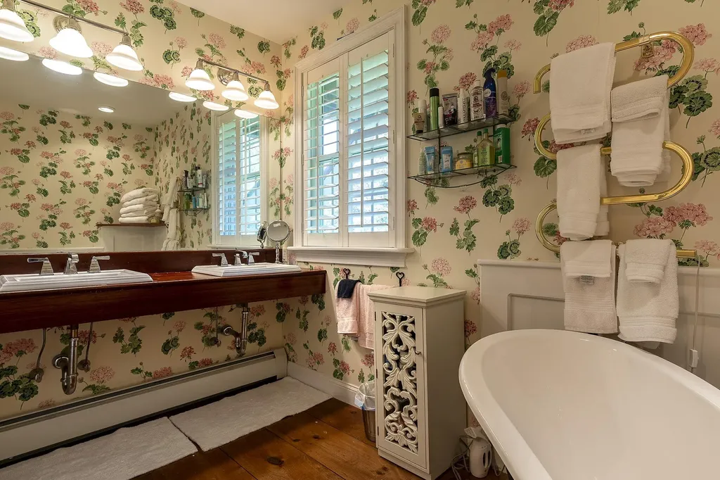 75 Church Street Dorset VT 05251