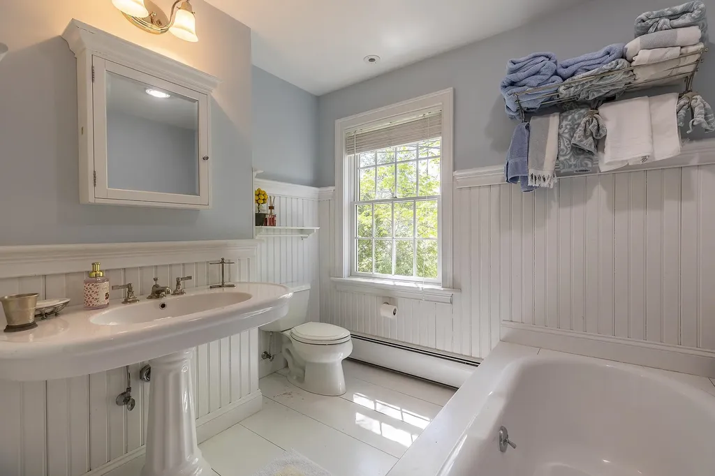 75 Church Street Dorset VT 05251