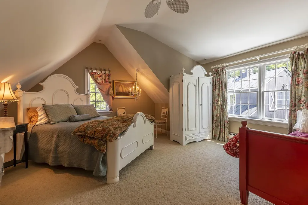 75 Church Street Dorset VT 05251