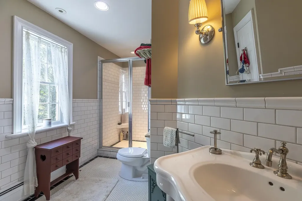 75 Church Street Dorset VT 05251