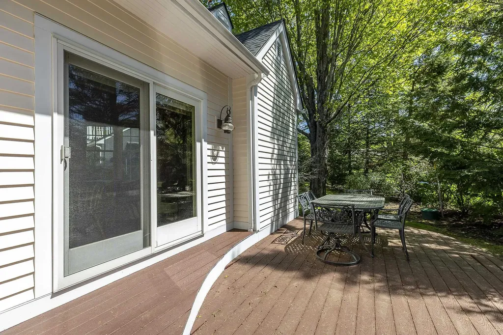 75 Church Street Dorset VT 05251