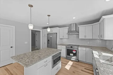 262-1 Midland Avenue South Burlington VT 05453