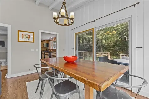 28 Wood Road Stowe VT 05672