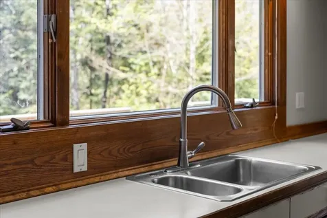 28 Wood Road Stowe VT 05672