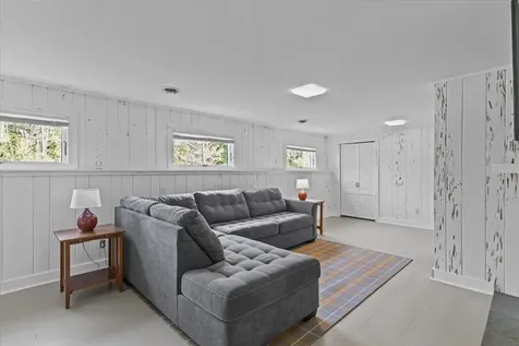 28 Wood Road Stowe VT 05672