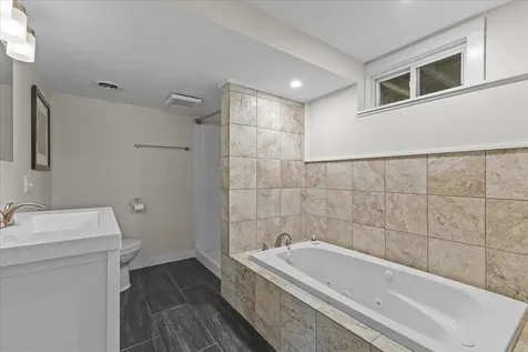 28 Wood Road Stowe VT 05672