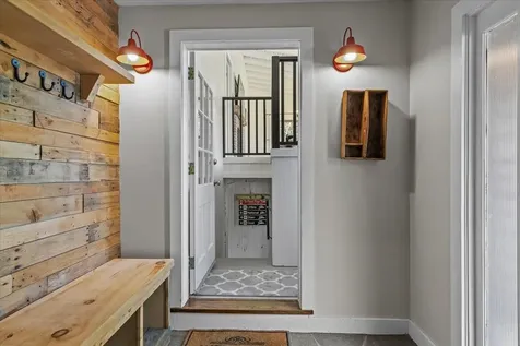 28 Wood Road Stowe VT 05672