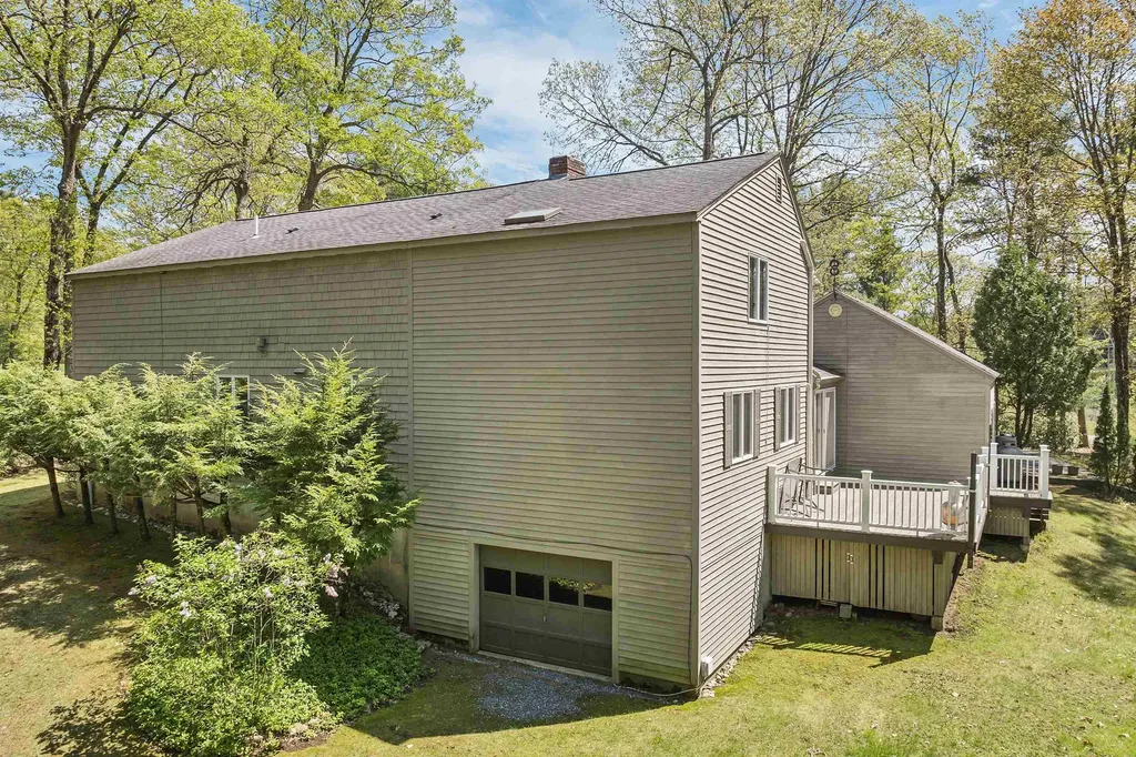 15 Autumn Street Windham NH 03087
