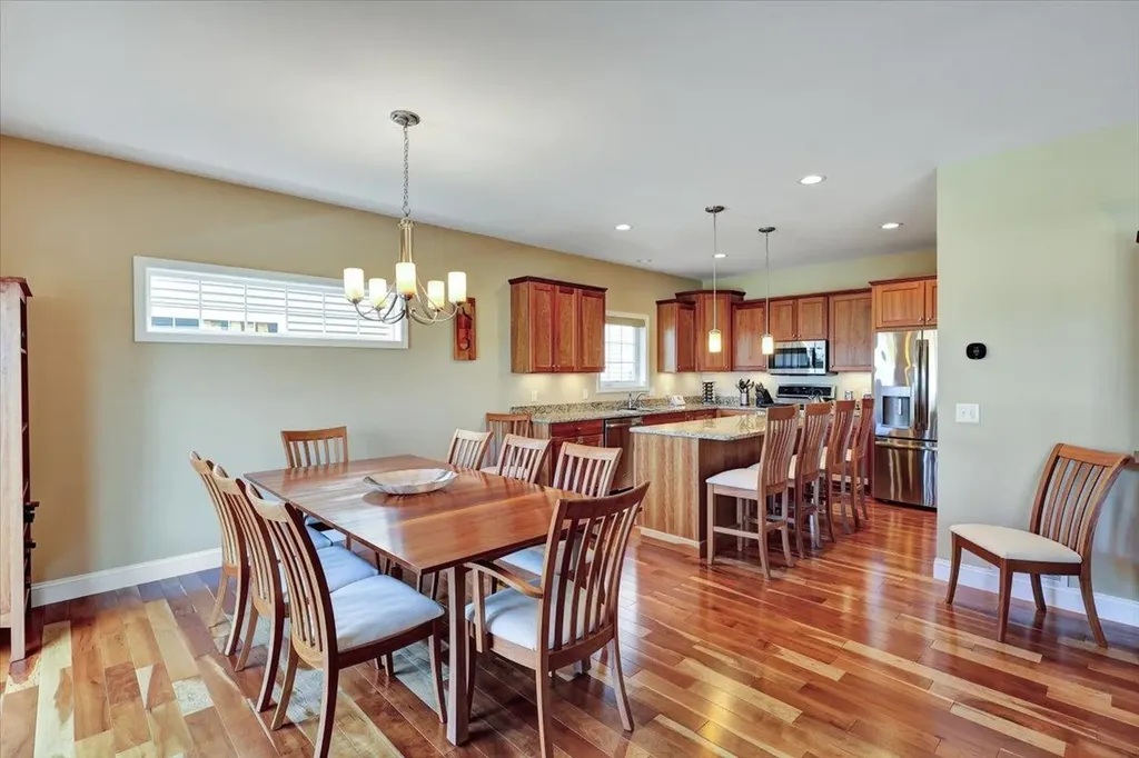 98 Sommerfield Avenue South Burlington VT 05403