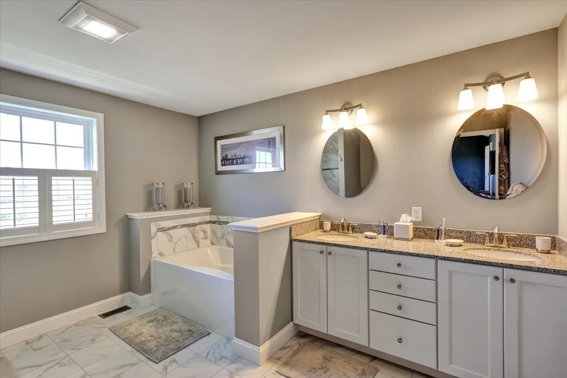 98 Sommerfield Avenue South Burlington VT 05403