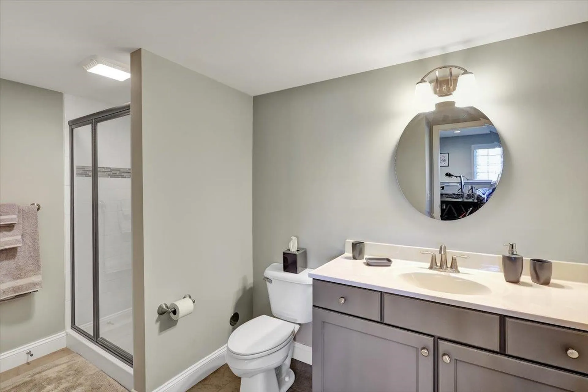 98 Sommerfield Avenue South Burlington VT 05403