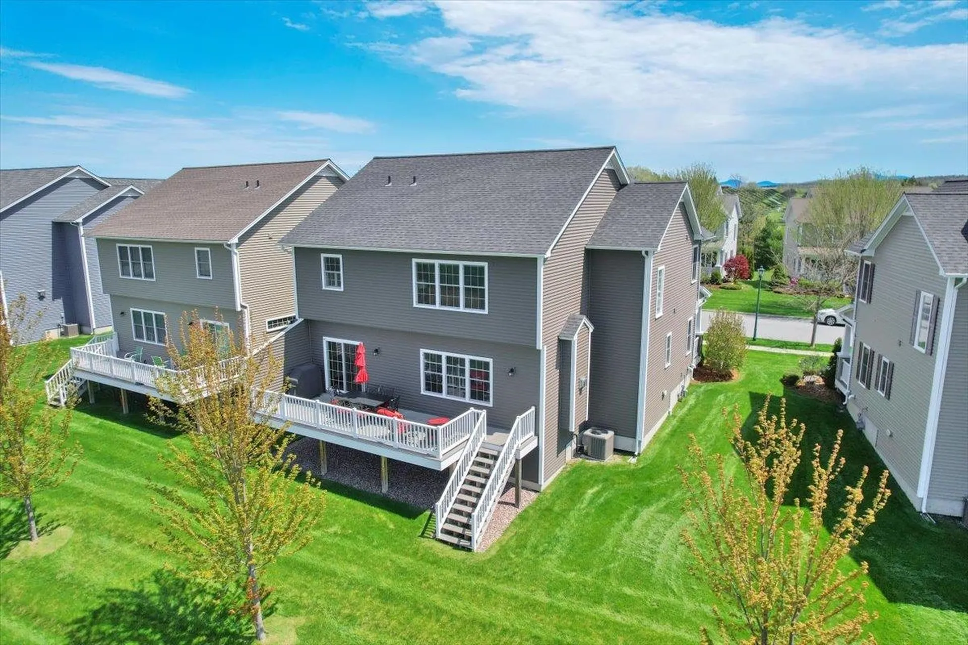 98 Sommerfield Avenue South Burlington VT 05403