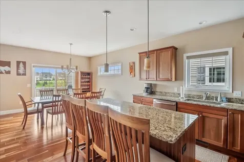 98 Sommerfield Avenue South Burlington VT 05403