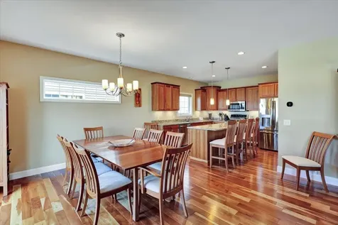 98 Sommerfield Avenue South Burlington VT 05403
