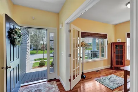 98 Sommerfield Avenue South Burlington VT 05403
