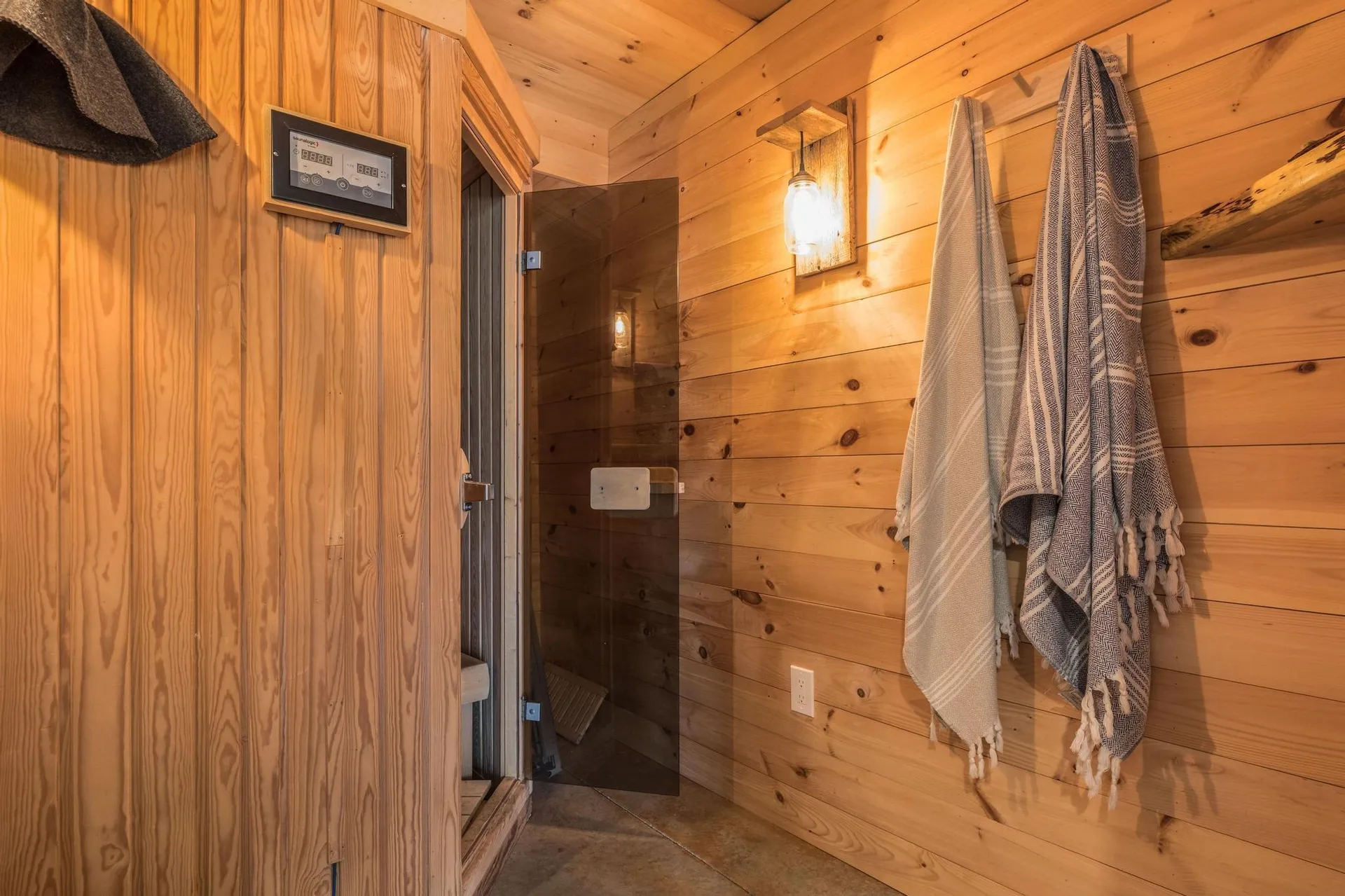 18 Wentworth Street Rollinsford NH 03869