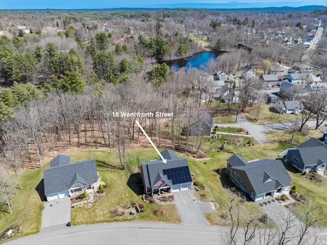 18 Wentworth Street Rollinsford NH 03869