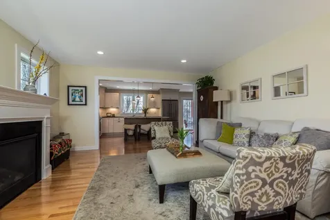 18 Wentworth Street Rollinsford NH 03869