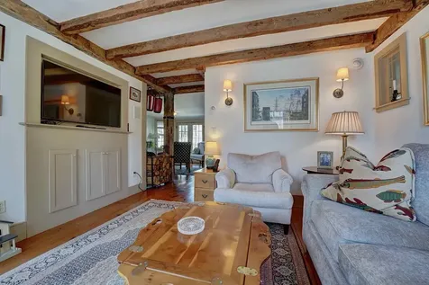 11 Atkinson Street New Castle NH 03854