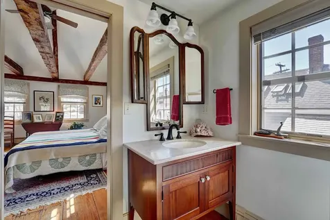 11 Atkinson Street New Castle NH 03854