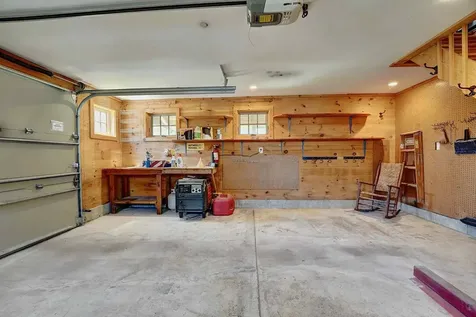 11 Atkinson Street New Castle NH 03854