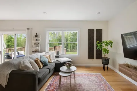 104 Chase Court Essex VT 05452