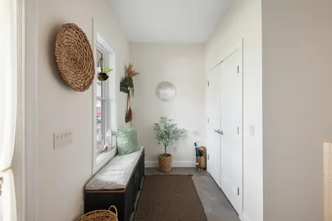 104 Chase Court Essex VT 05452