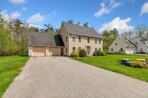 5 Blue Heron Drive Dover NH 03820