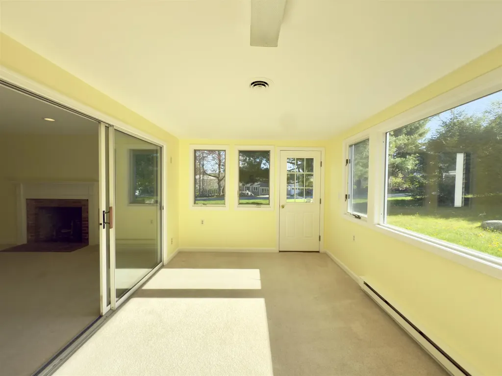 136 Hilltop Place New London NH 03257