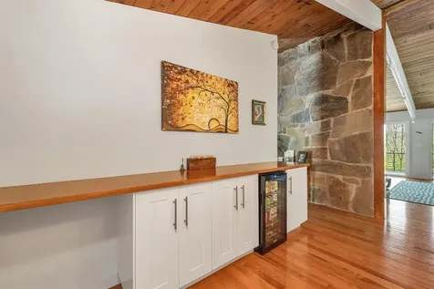 1893 Willard Road Hartford VT 05059