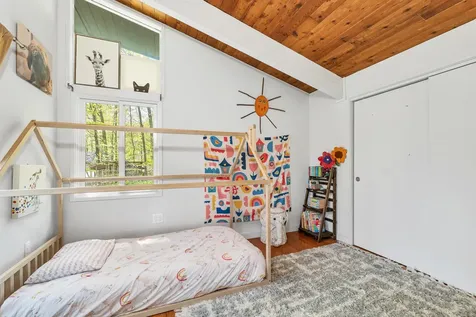 1893 Willard Road Hartford VT 05059