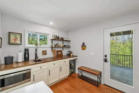 1893 Willard Road Hartford VT 05059