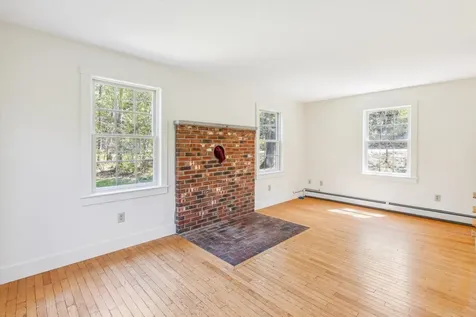 547 Sawmill Road Greenfield NH 03047