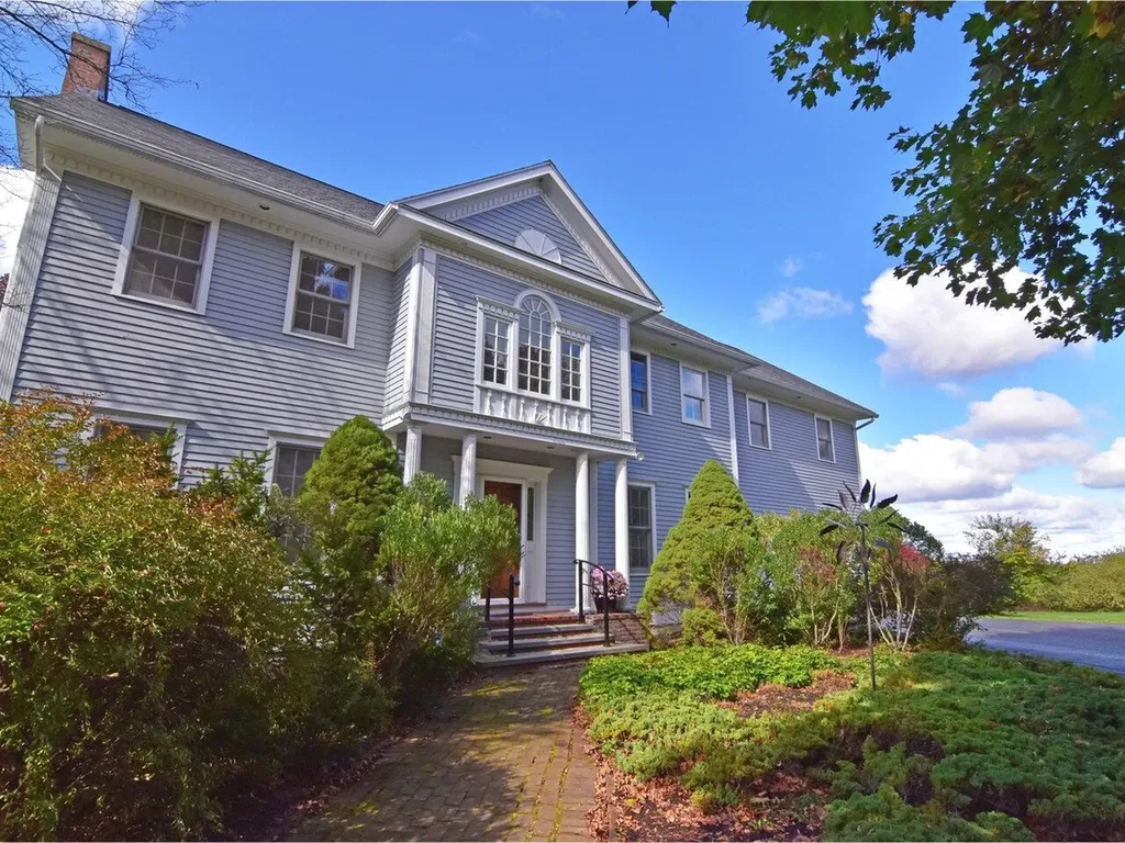 1 Deerfield Drive South Burlington VT 05403